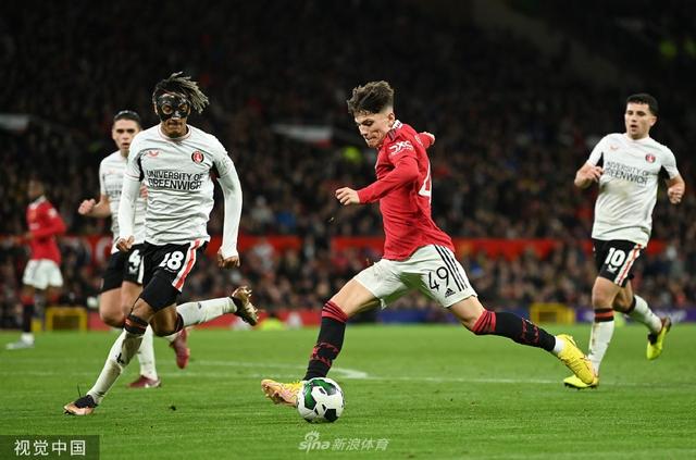 同时穆里尼 同时穆里尼