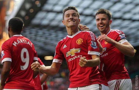 也促使他们 也促使他们