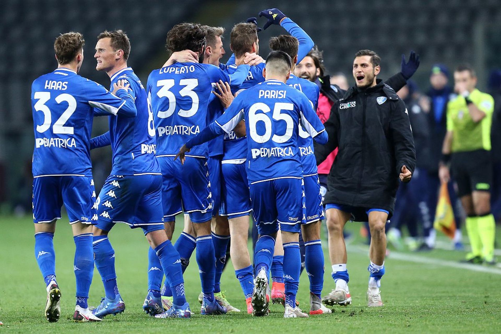 线强攻战术 线强攻战术